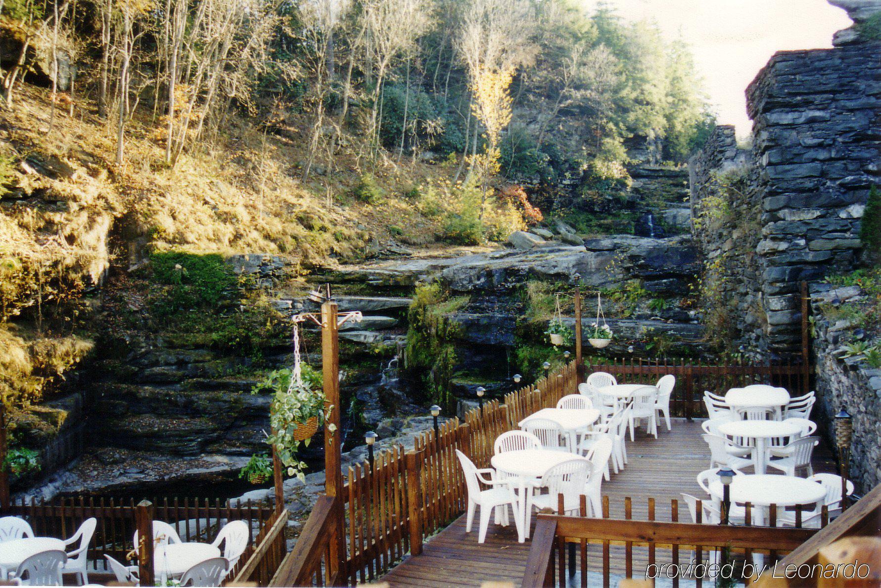 Ledges Hotel 3*